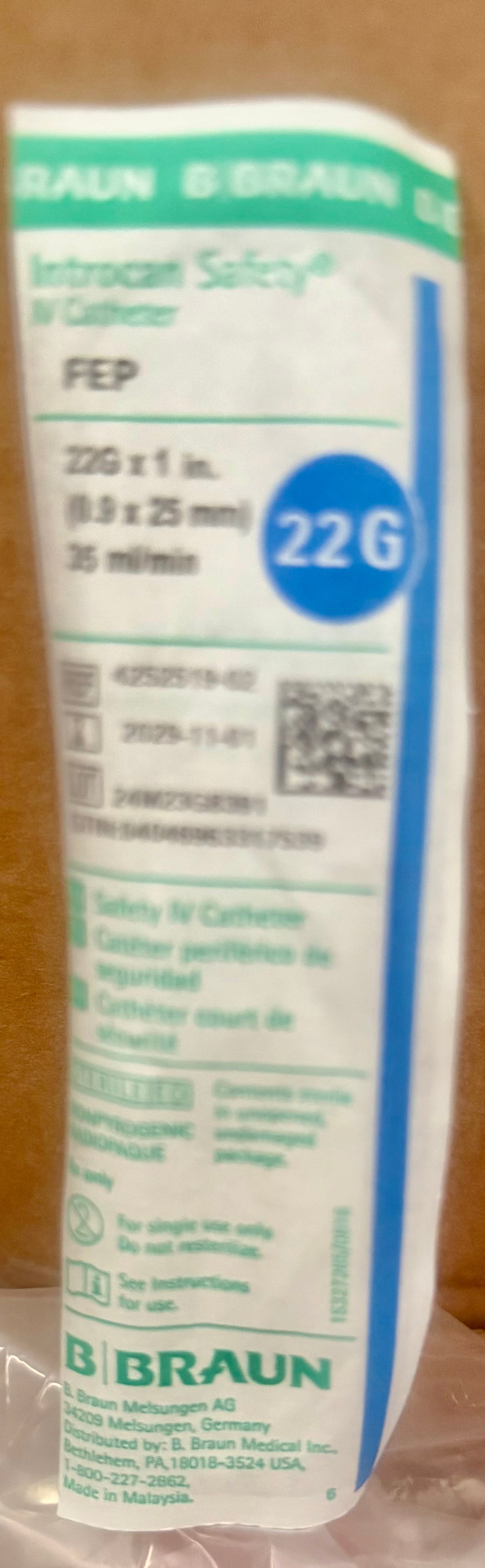 B. Braun Introcan Safety IV Catheter 22G x 1in — product label REF 4252519-02